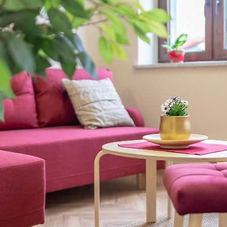 Apartament Karminowy Apartman Wadowice Kültér fotó