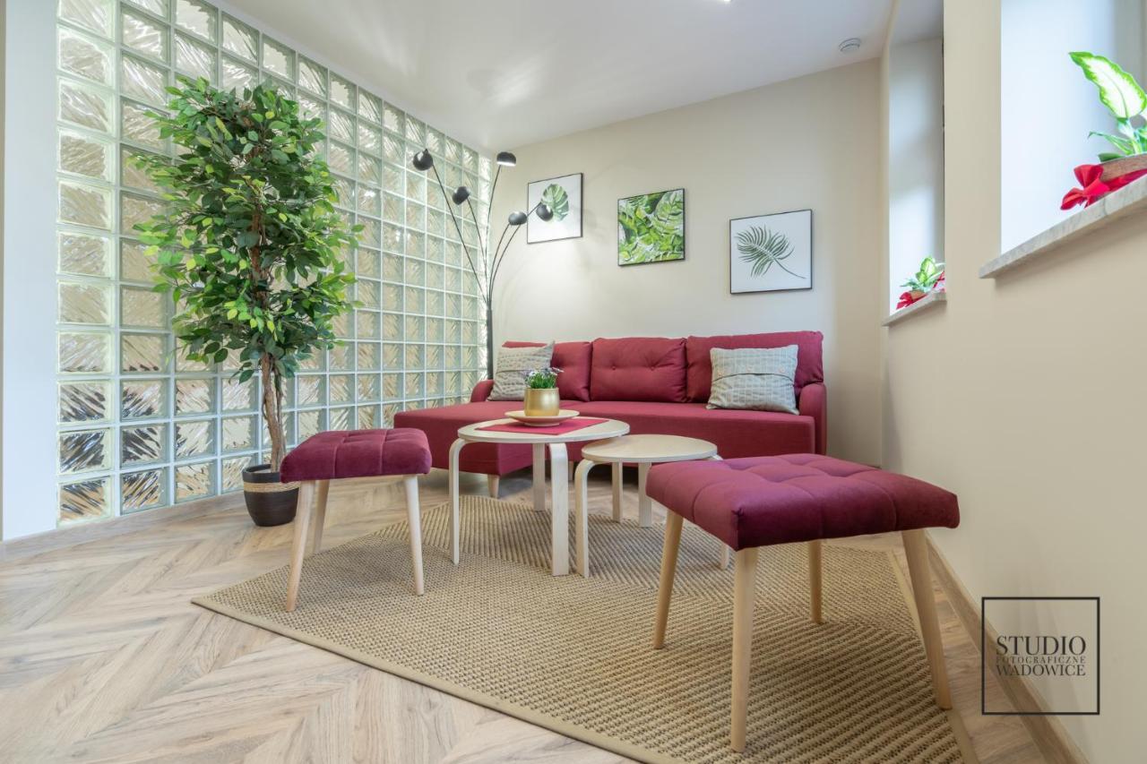 Apartament Karminowy Apartman Wadowice Kültér fotó